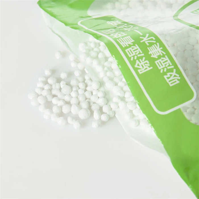 Kodukemikaalide kuivatuskott koos juriidiliste toodetega .jpg Household chemicals desiccant bag with legal products .jpg